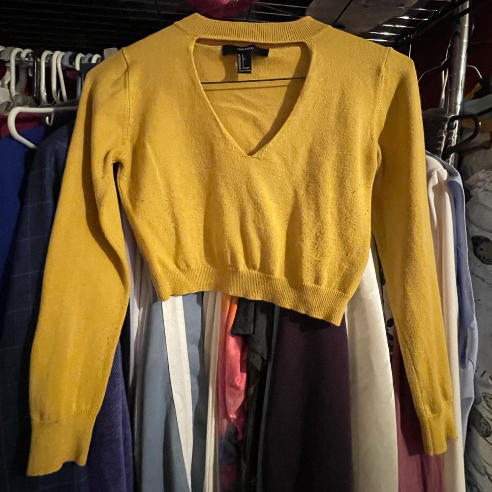 FOREVER 21 mustard yellow US L crop sweater with cutout neckline